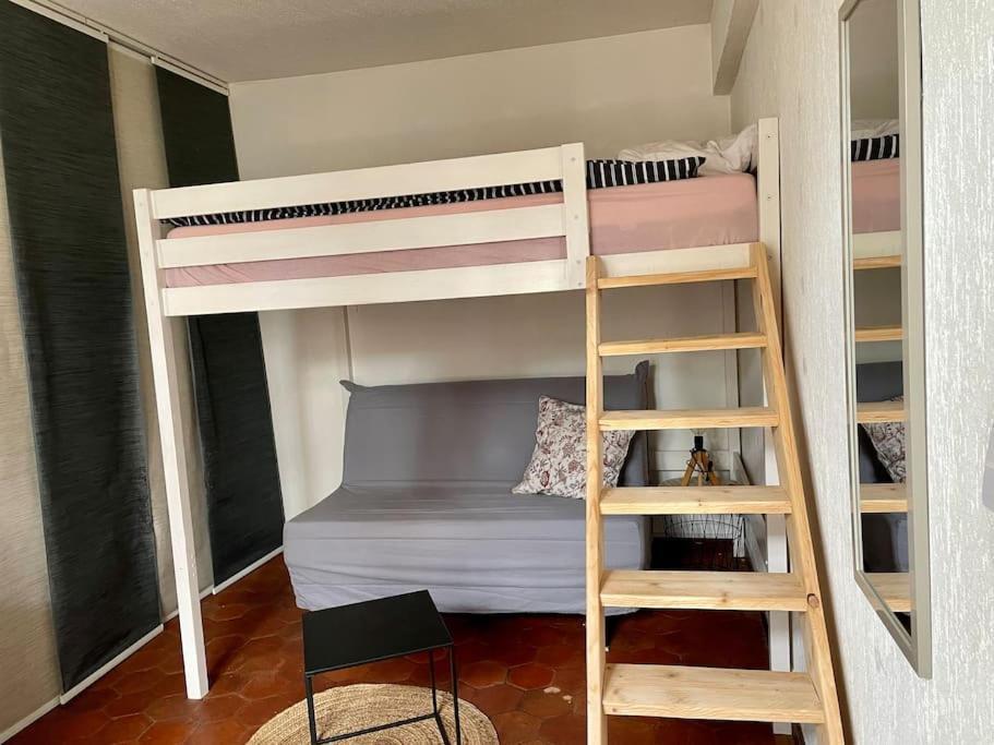 Maison A Proximite De Barbizon / Fontainebleau / A6 Saint-Sauveur-sur-Ecole Экстерьер фото