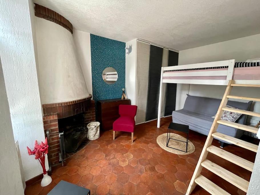 Maison A Proximite De Barbizon / Fontainebleau / A6 Saint-Sauveur-sur-Ecole Экстерьер фото